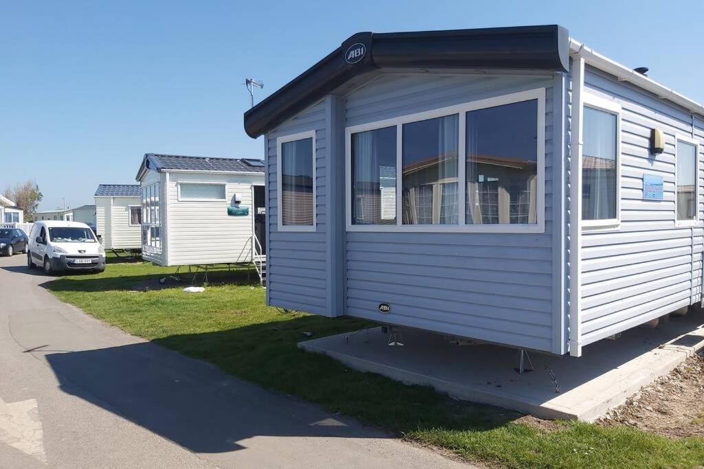 8 Berth Caravan At Parkdean Camber Sands Esterno foto